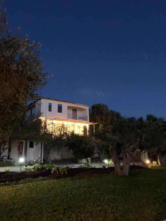 Tenuta Taurianum Panoramichouse E Panoramicb&b * Palmi