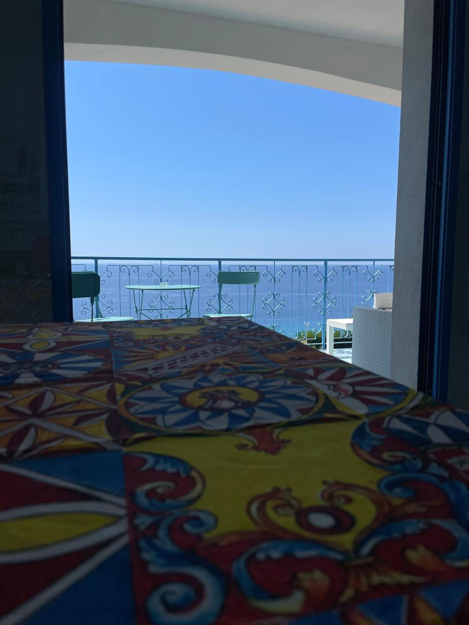 Tenuta Taurianum Panoramichouse E Panoramicb&b Holiday home *